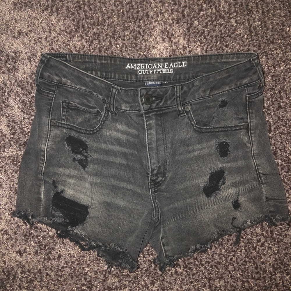 American eagle black shorts